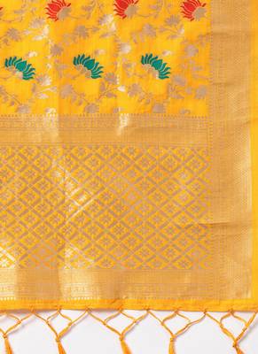 Women Yellow Color Woven Banarasi Dupatta 2