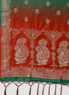 Women Red Green Color Woven Banarasi Dupatta 2