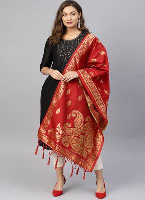 Women Red Woven Banarasi Dupatta 1