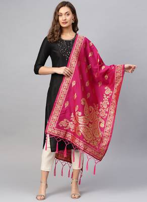Women Magenta Woven Banarasi Dupatta 1