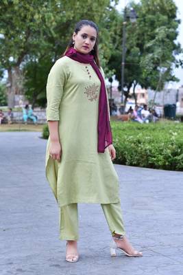 green Stylish Women Reyon Flax Heavy Block Printed kurta Palazzo set with Block print naznin Duppata 1