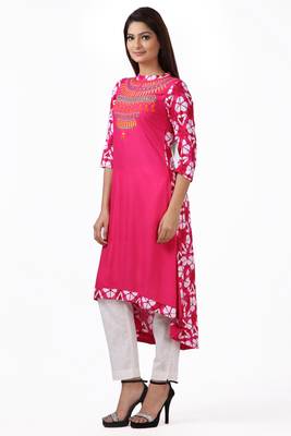 Geroo Jaipur Pink embroidered rayon ethnic-kurtis 2
