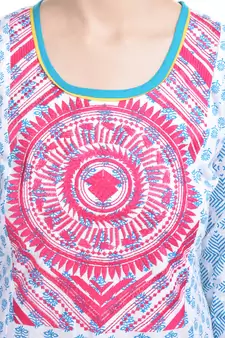   White embroidered cotton ethnic kurtis