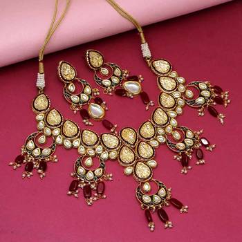 Maroon necklace-sets 2