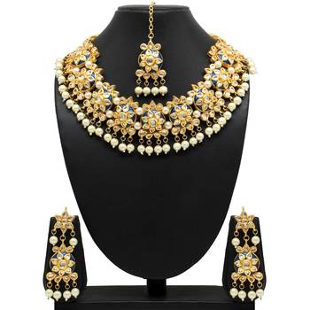 Blue necklace-sets 1