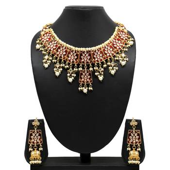 Maroon necklace-sets 1