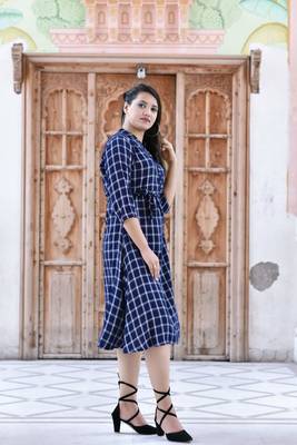 Blue Stylish Women Black A-line Kurti with Checks 2