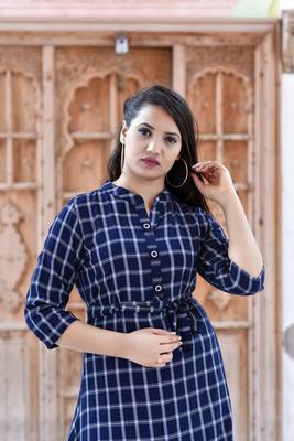Blue Stylish Women Black A-line Kurti with Checks 3