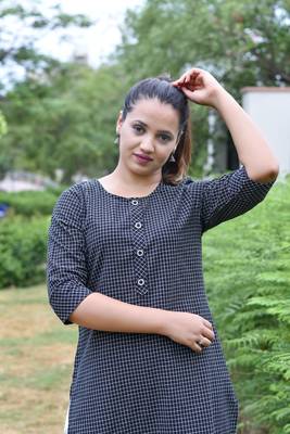 Black Stylish Women Black stright Kurti with beautiful white Checks  pillazo 3