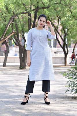 White Stylish Women White stright Kurti with beautiful Black Checks  pillazo 1