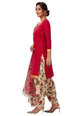 Women's Coral Pink & Beige Cotton Printed Readymade Patiyala Suit Set 3