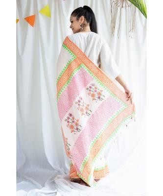 Ruhanika printed Cotton Sari 4