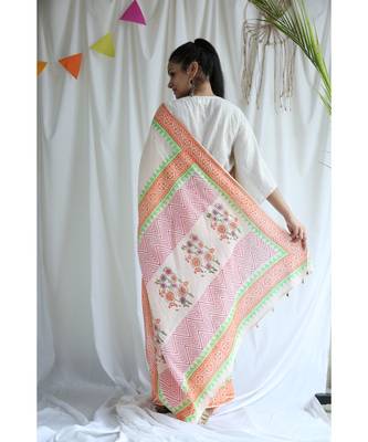 Ruhanika printed Cotton Sari 5