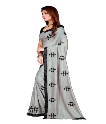 Grey printed silk saree with blouse 3