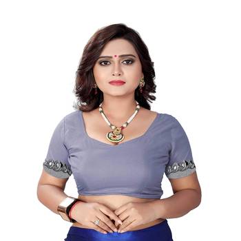 Grey printed silk saree with blouse 4