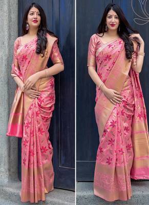 Light pink woven silk blend saree with blouse 2