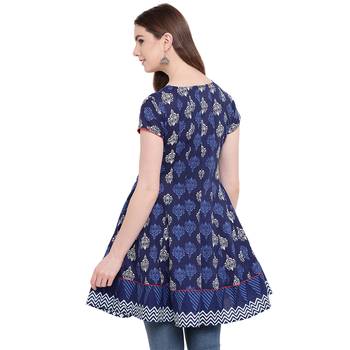 Blue printed cotton short-kurtis 4