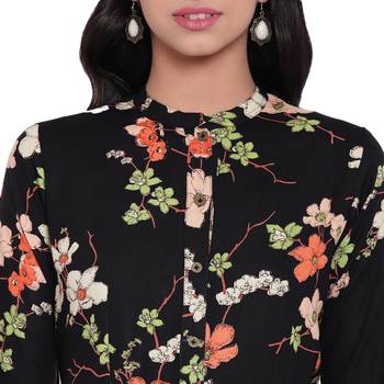 Black printed viscose rayon long-kurtis 5