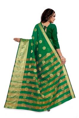 Kimisha Green Silk Blend Jacquard Woven Saree With Running Blouse 2