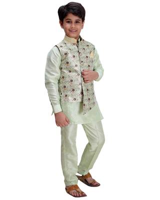 Green printed cotton silk boys-kurta-pyjama 3
