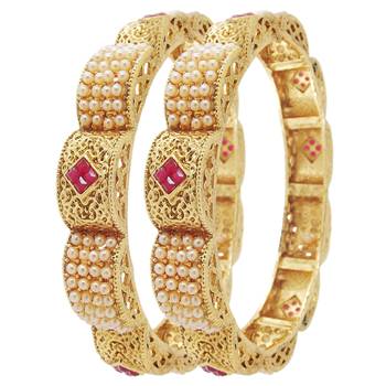 Gold bangles-and-bracelets 1