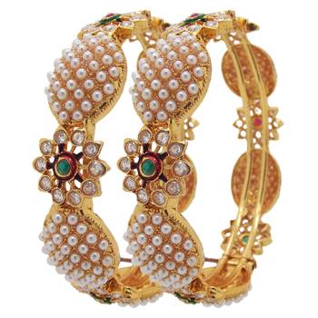 Gold bangles-and-bracelets 1