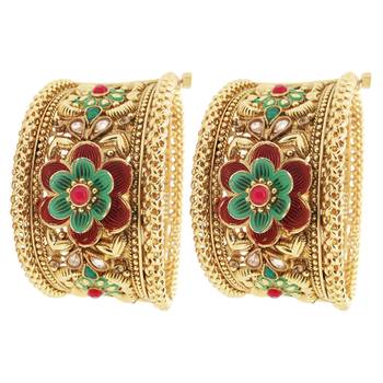Gold bangles-and-bracelets 1