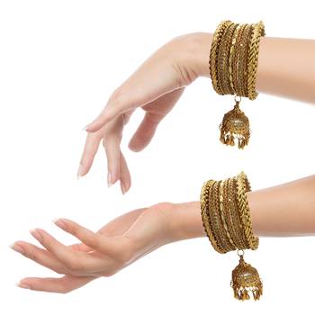  Gold bangles-and-bracelets 4