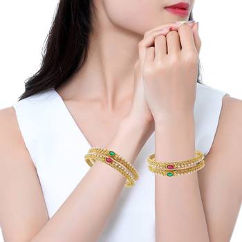 Gold bangles-and-bracelets 4