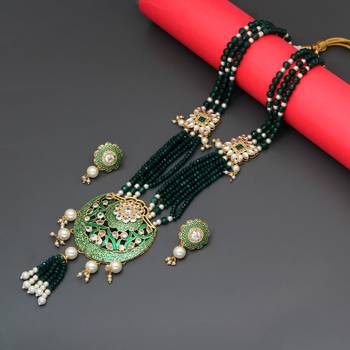 Green necklace-sets 1