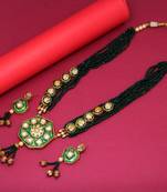 Green necklace-sets