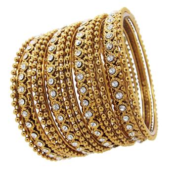 Gold bangles-and-bracelets 3