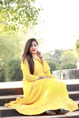 Women's RAYON Kurta pant set with heavy Designer Duppata 4