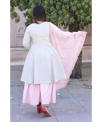 women's long  Cotton  angrakha kurti & pillazo with Designer Heavy  Duppata 2