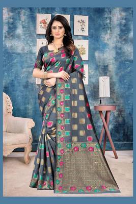 Grey Woven Kanjivaram Silk Saree With Blouse 4