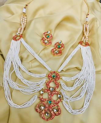 Gold necklaces 1