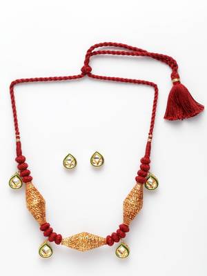 Red kundan necklace-sets 2
