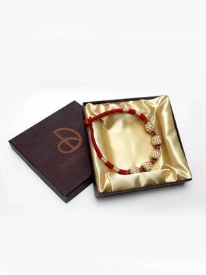 Red pearl necklaces 3