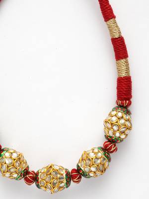 Red kundan necklaces 1