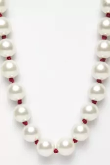 White pearls necklaces