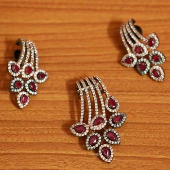 Red Cubic Zirconia Pendants 1