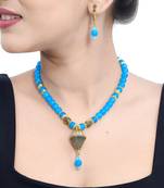 Beige Pearl Necklaces