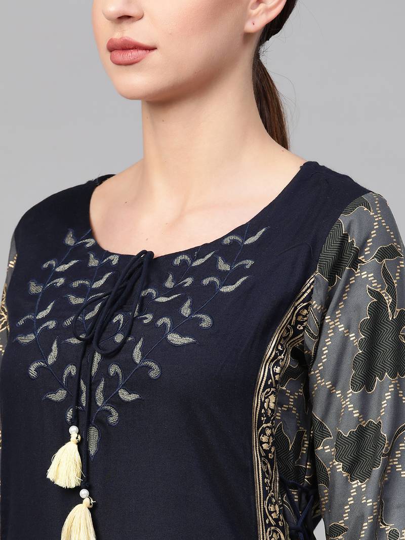 Women Navy Blue Straight Rayon Printed Round Neck Long Kurta
