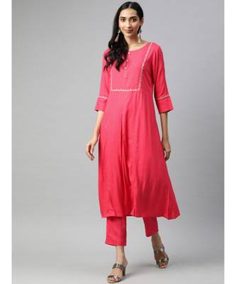 Women Coral Solid A-Line Rayon Kurta With Pants 1