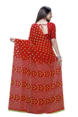 Red printed georgette saree with blouse 2