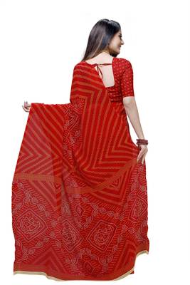 Red printed georgette saree with blouse 2