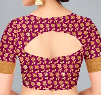 Red woven banarasi silk saree with blouse 6