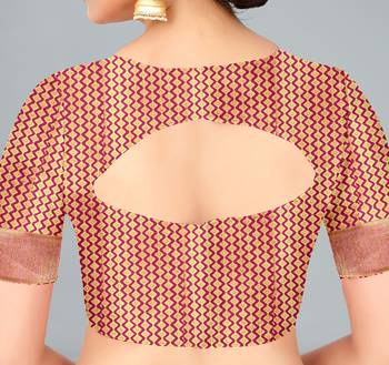 Pink woven banarasi silk saree with blouse 6