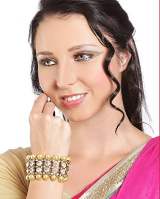 New Elegant Designer Wear With Pearl For Party With Gold Finishing Bracelet 2