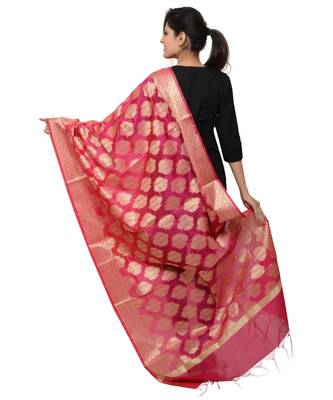 Women's pink Banarasi Kora Silk Zari Dupatta 4